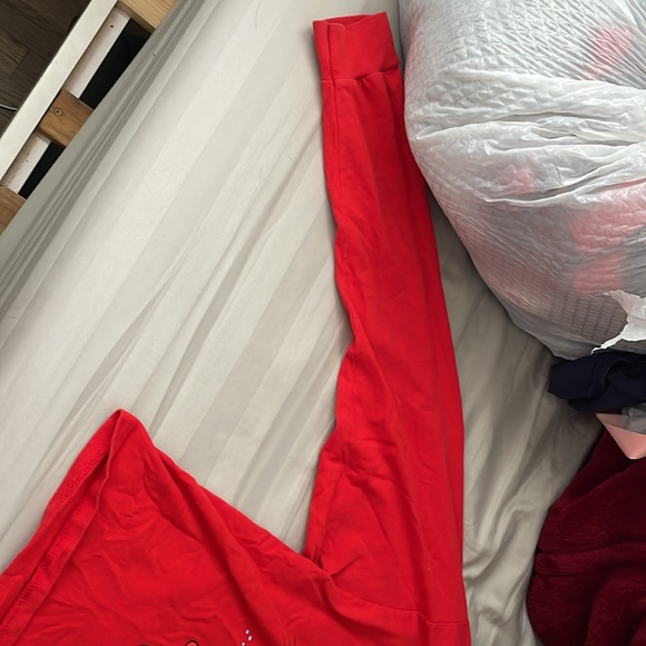 Nickelodeon Red Crop Top - Picture 3 of 7